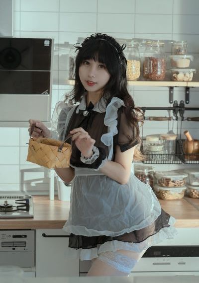 乖转过去趴好屁股_4K免费在线播放