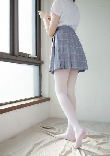 《十八岁》第一集_BD国语在线观看电视