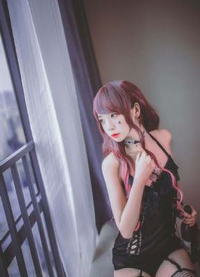 老熟妇人体扒开给你看_720日韩免费观看